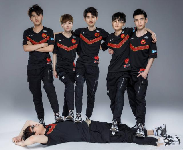 凌晨抵达广州开启中国行！约基奇：瓦兰等老朋友能帮助掘金更快冲冠