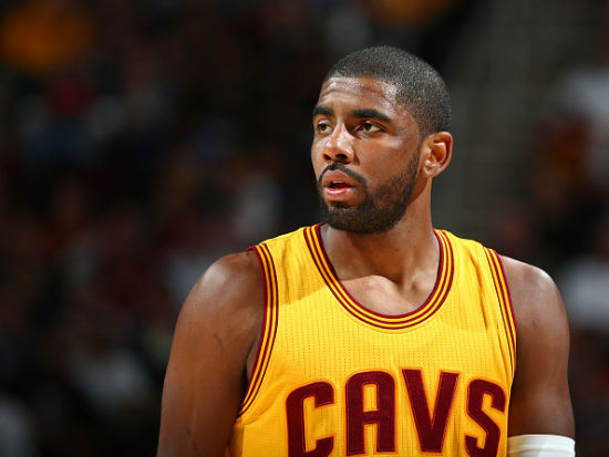 许多外媒纷 许多外媒纷