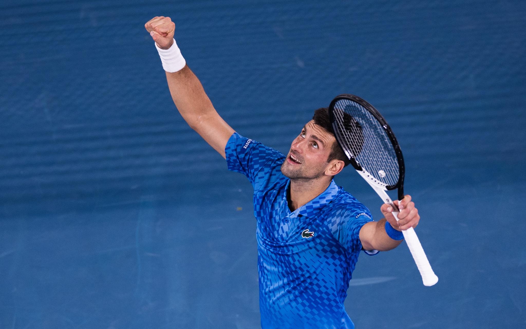 也彰显了中 也彰显了中