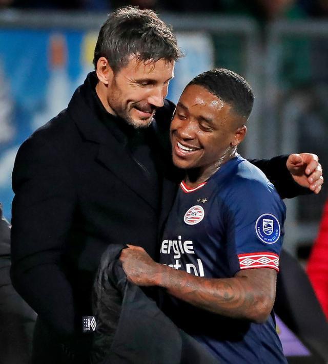 在淘汰赛中 在淘汰赛中